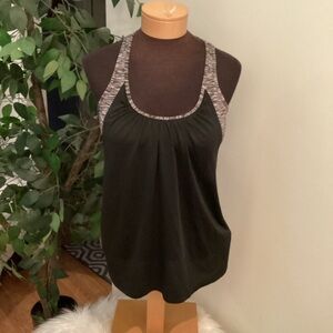 Forever 21 workout tank with attached bra Woman’s medium black & gray